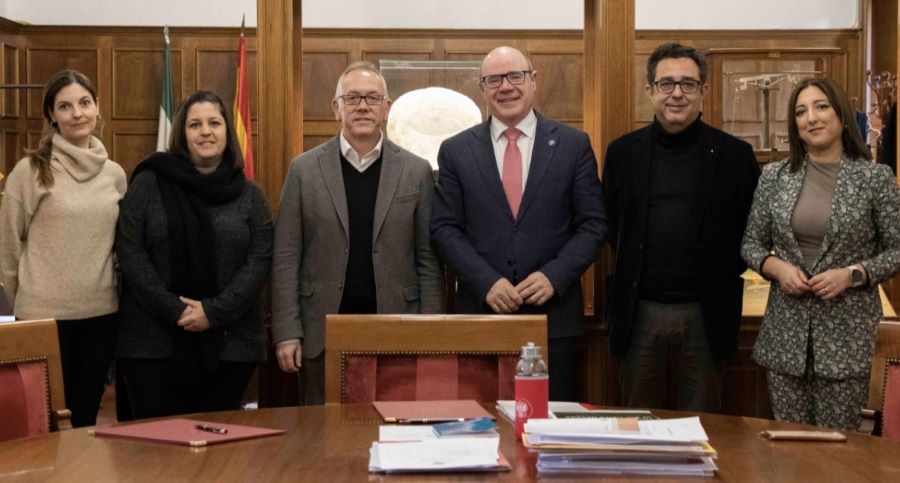 la-ugr-promovera-la-investigacion-los-yacimientos-arqueologicos-del-penon-de-las-juntas-y-de-los-milanes