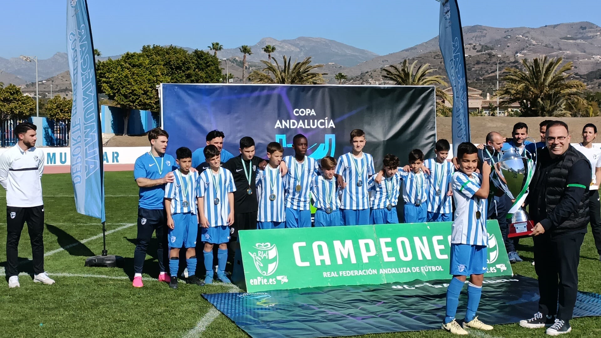 sevilla-y-malaga-se-proclaman-en-almunecar-campeonas-de-copa-de-andalucia-de-futbol-alevin-femenino-y-masculino