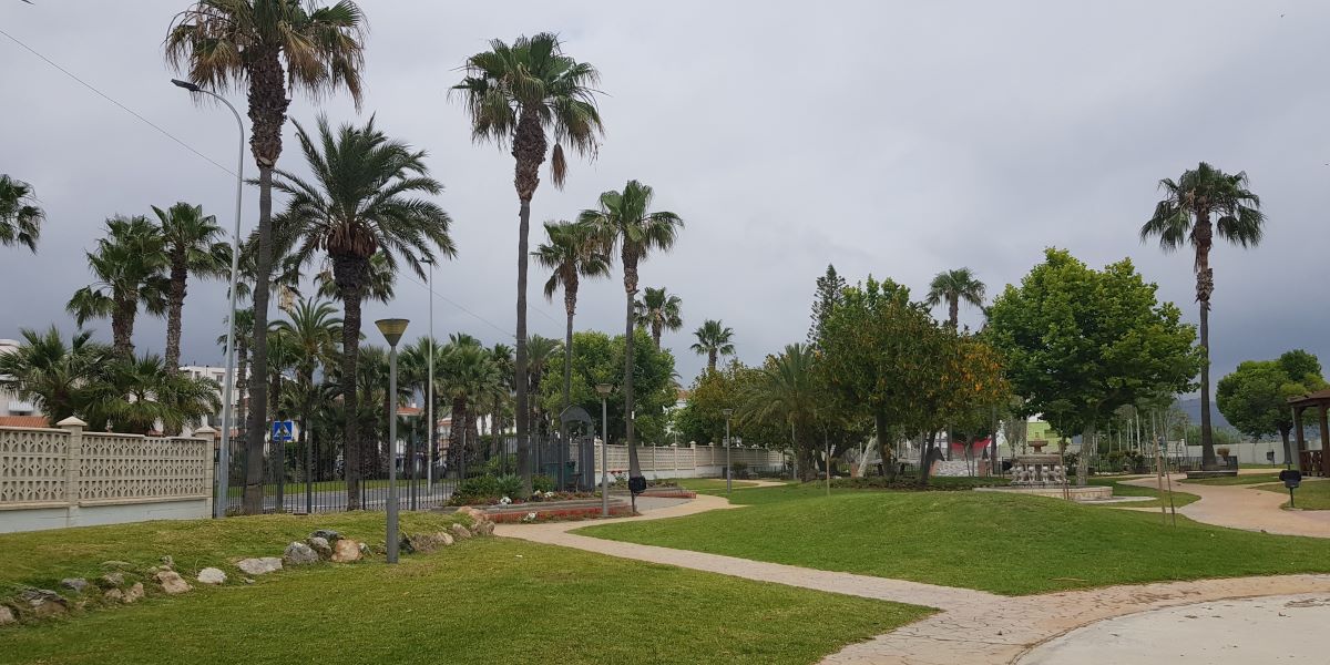 salobrena-fallece-de-manera-repentina-una-mujer-en-el-parque-la-fuente