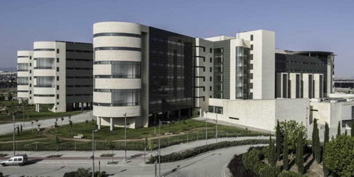 el-hospital-san-cecilio-de-granada-entre-los-100-mejores-de-espana-segun-la-revista-newsweek