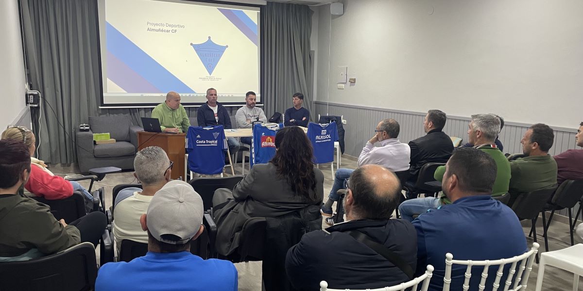 rescatan-del-olvido-al-almunecar-club-de-futbol