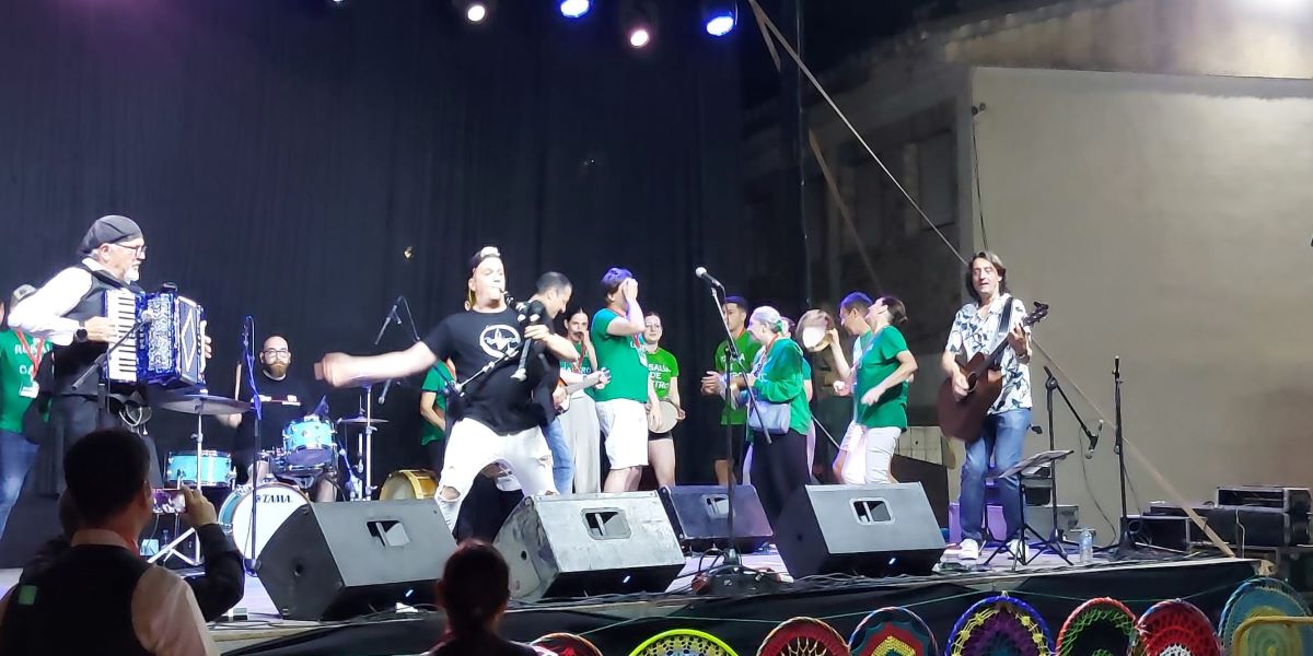 el-vii-festival-interceltico-del-sur-celtasur-llena-cullar-vega-de-aires-celtas