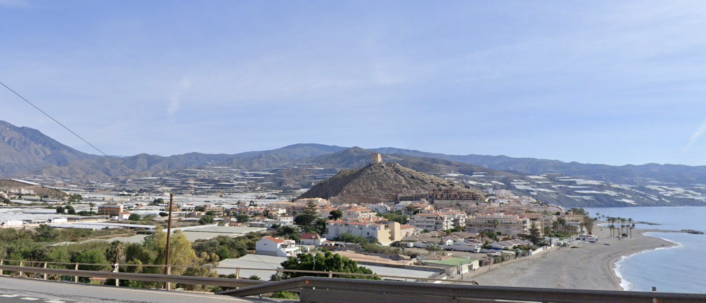 castell-de-ferro-una-mujer-herida-de-gravedad-tras-ser-apunalada-por-su-pareja