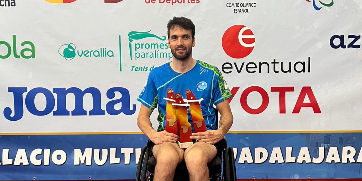 motril-daniel-rodriguez-conquista-el-triplete-de-oro-en-el-campeonato-de-espana-de-tenis-de-mesa