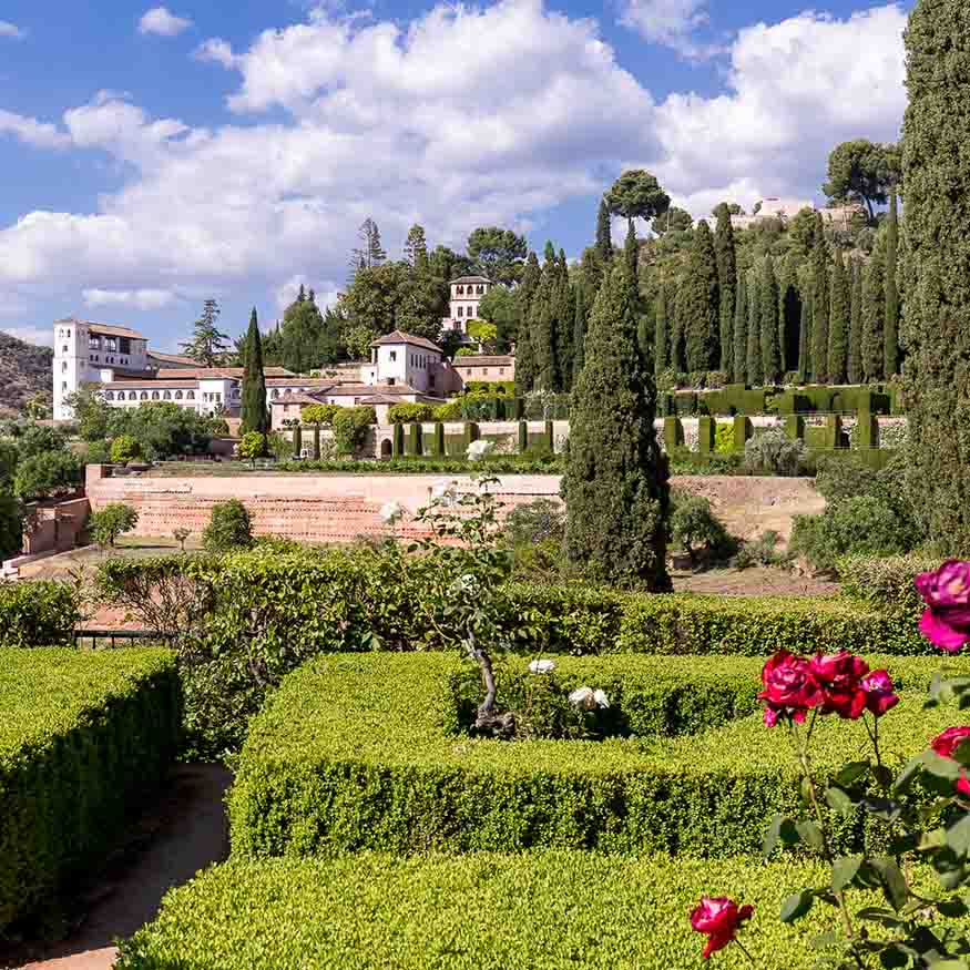 turespana-adjudica-las-obras-de-conservacion-del-parador-de-granada-y-8-mas-por-valor-de-23-millones-de-euros