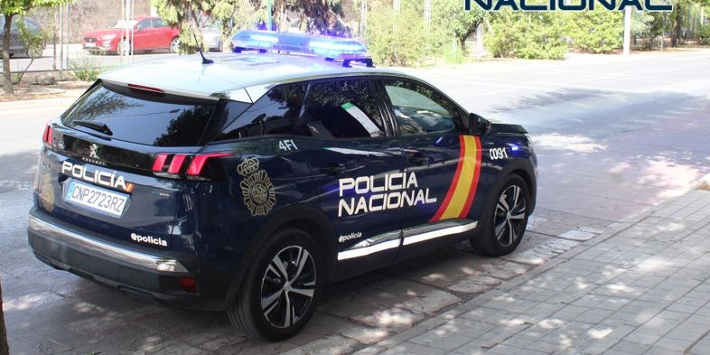 agentes-de-la-policia-nacional-han-detenido-a-una-mujer-que-habria-robado-en-un-domicilio-de-madrugada