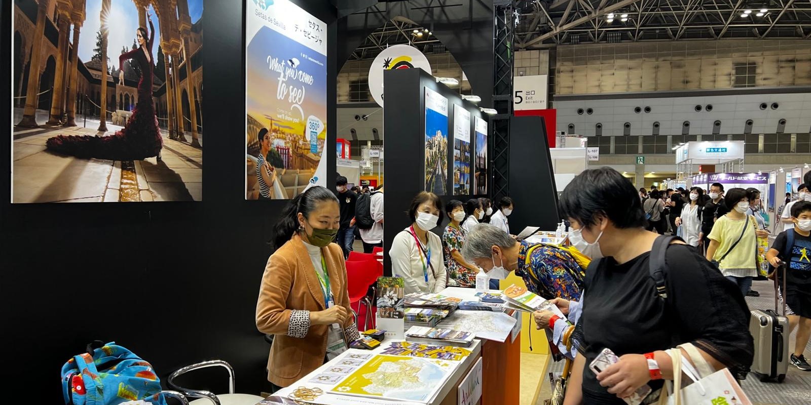el-ayuntamiento-de-granada-promociona-la-bienal-de-flamenco-en-la-jata-tourism-expo-de-tokio