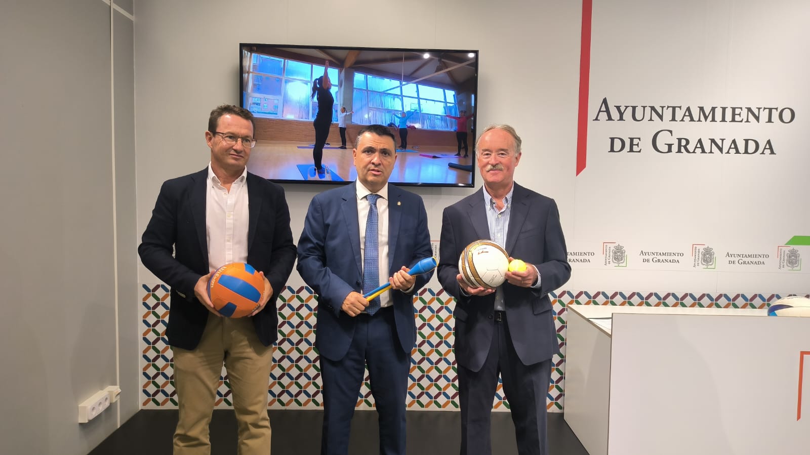 el-ayuntamiento-de-granada-pone-a-disposicion-de-los-granadinos-40-440-plazas-para-hacer-deporte