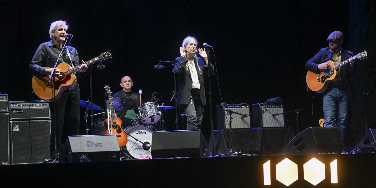 patti-smith-deslumbra-en-el-festival-1001-musicas-en-los-jardines-del-generalife
