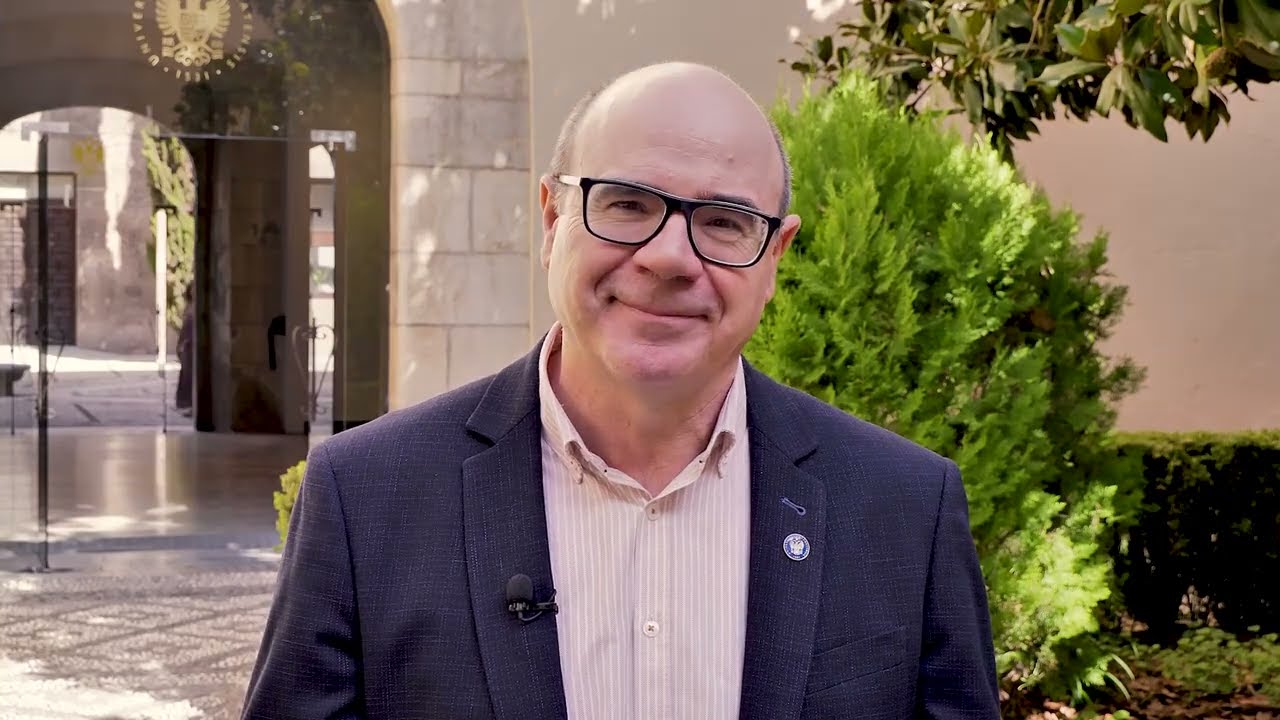 pedro-mercado-rector-de-la-ugr-sufre-un-infarto-su-evolucion-es-favorable