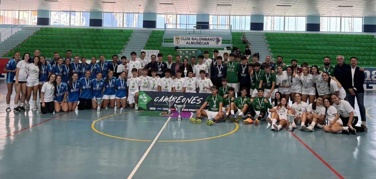 malaga-ganadora-absoluta-del-campeonato-de-andalucia-de-balonmano-cadete-celebrado-en-almunecar