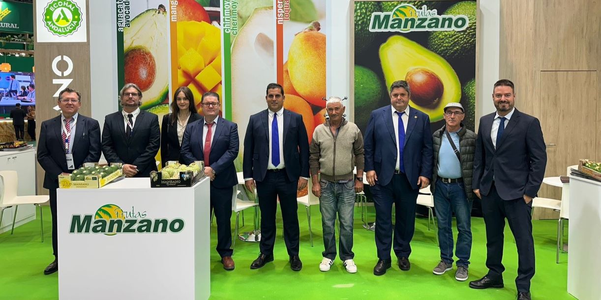 frutas-manzano-consolida-su-presencia-en-fruit-attraction-2024-con-los-subtropicales-como-aliados