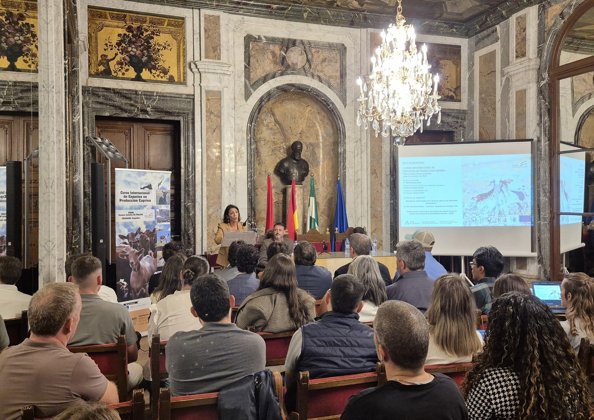 la-junta-inaugura-en-granada-el-i-curso-internacional-de-expertos-en-produccion-caprina