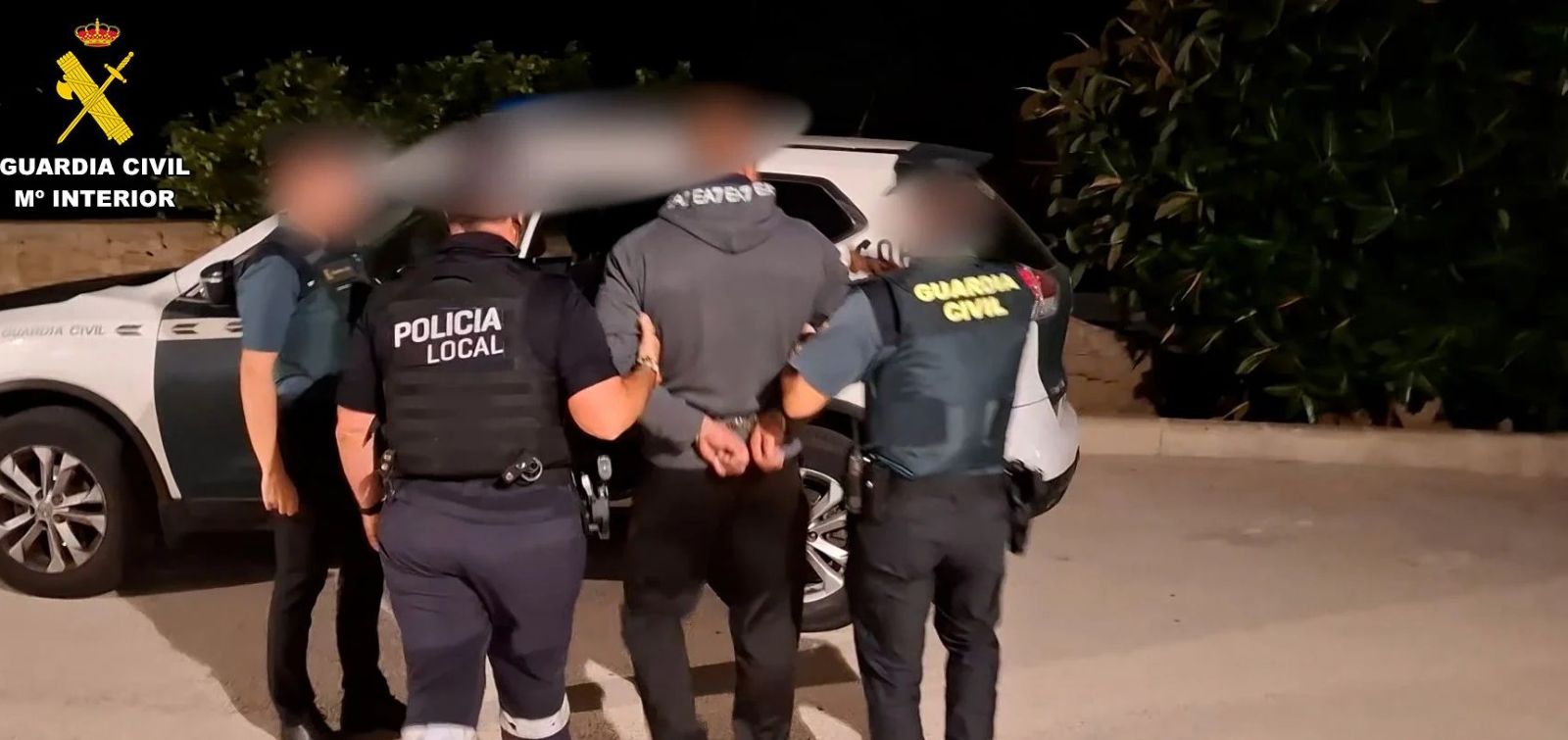 detenidos-dos-hermanos-que-atracaron-una-gasolinera-a-punta-de-pistola