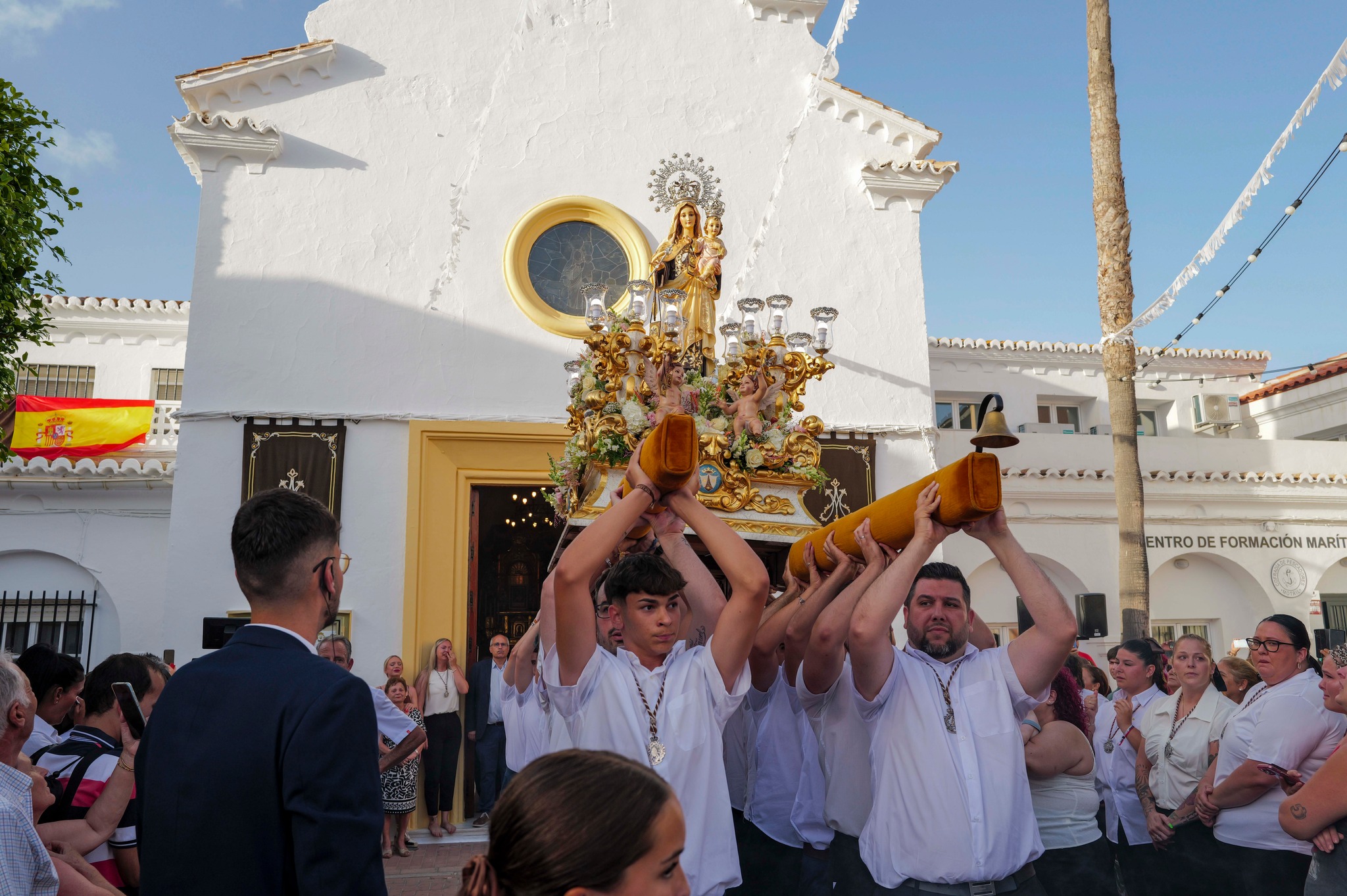 la-imagen-de-la-virgen-del-carmen-del-puerto-de-motril-presidira-la-vigilia-de-la-inmaculada-en-la-catedral-de-granada