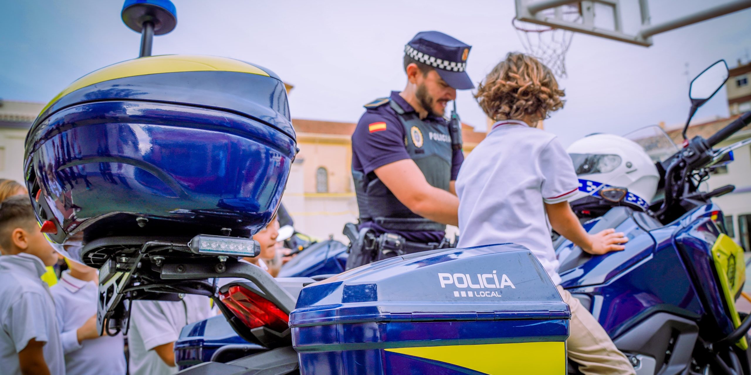 colegios-e-institutos-de-motril-se-adhieren-al-programa-agente-tutor