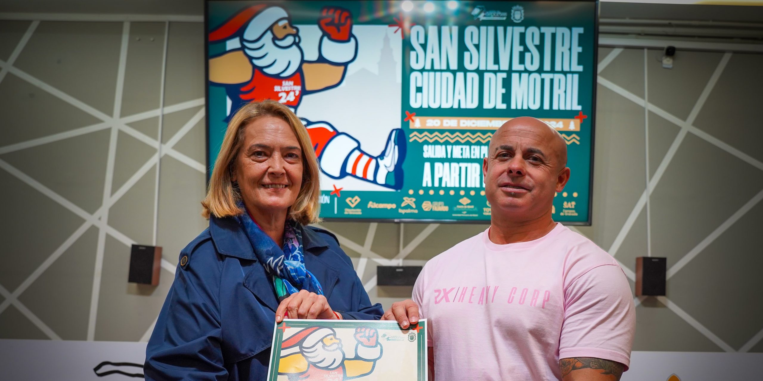 deporte-y-solidaridad-se-unen-en-la-celebracion-de-la-36a-san-silvestre-ciudad-de-motril