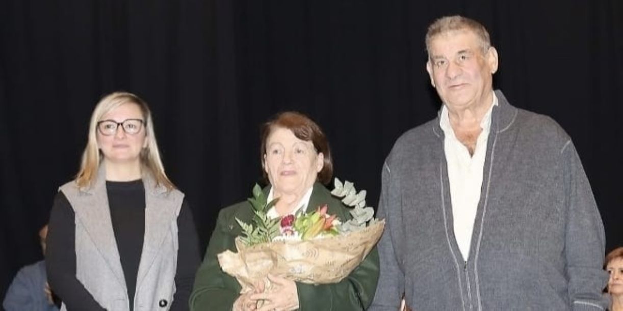 salobrena-rinde-homenaje-a-sus-parejas-centenarias