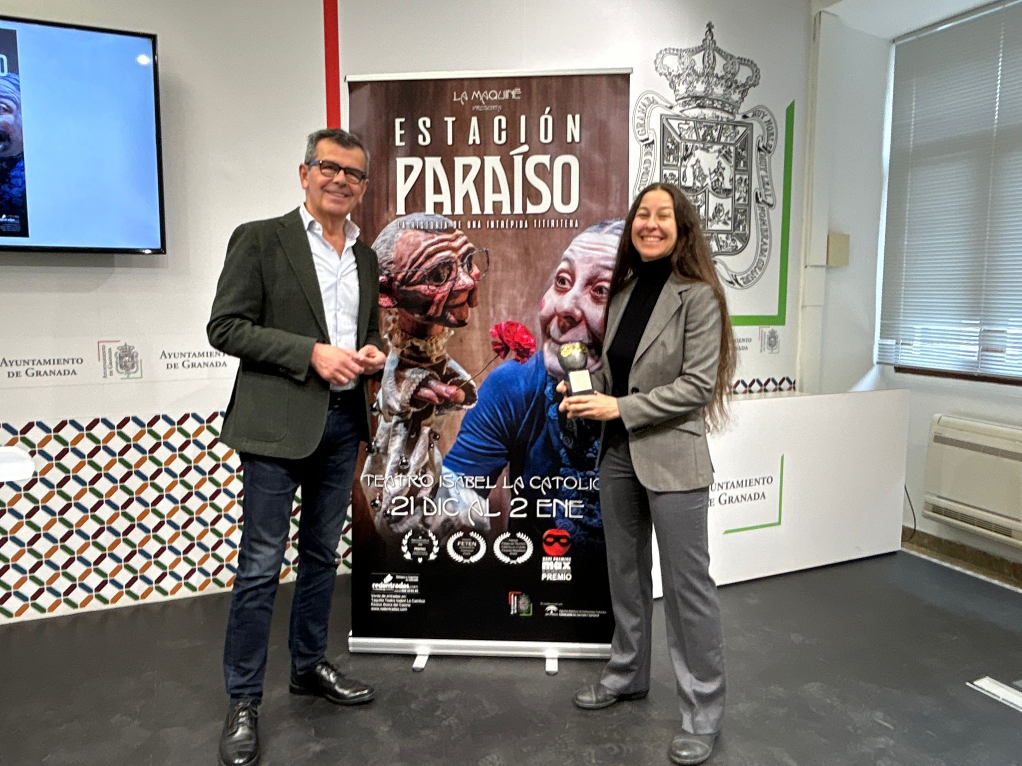 la-obra-de-titeres-galardona-por-los-premios-max-estacion-paraiso-de-la-compania-granadina-la-maquine-se-representara-esta-navidad-en-el-teatro-isabel-la-catolica