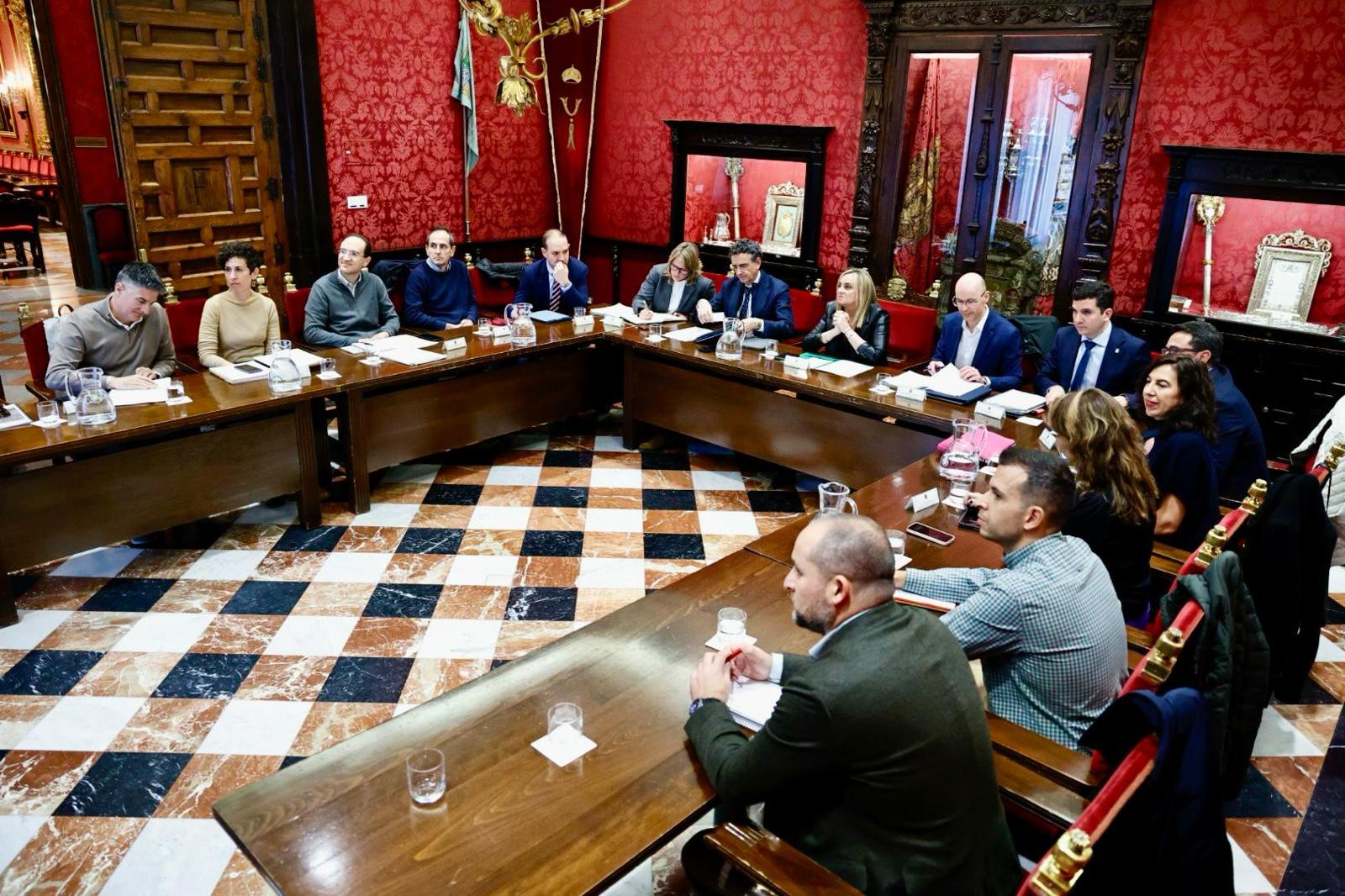 avanza-el-proyecto-de-integracion-del-ave-tras-la-tercera-reunion-tecnica-en-granada-de-las-tres-administraciones