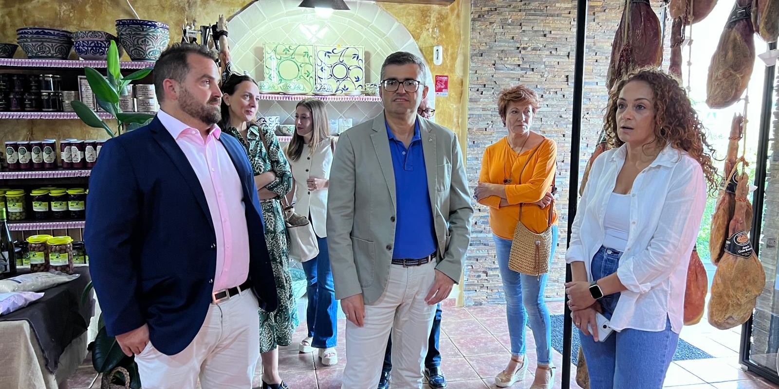 empleo-incentiva-la-modernizacion-del-sector-comercial-y-artesano-de-granada-con-237-000-euros