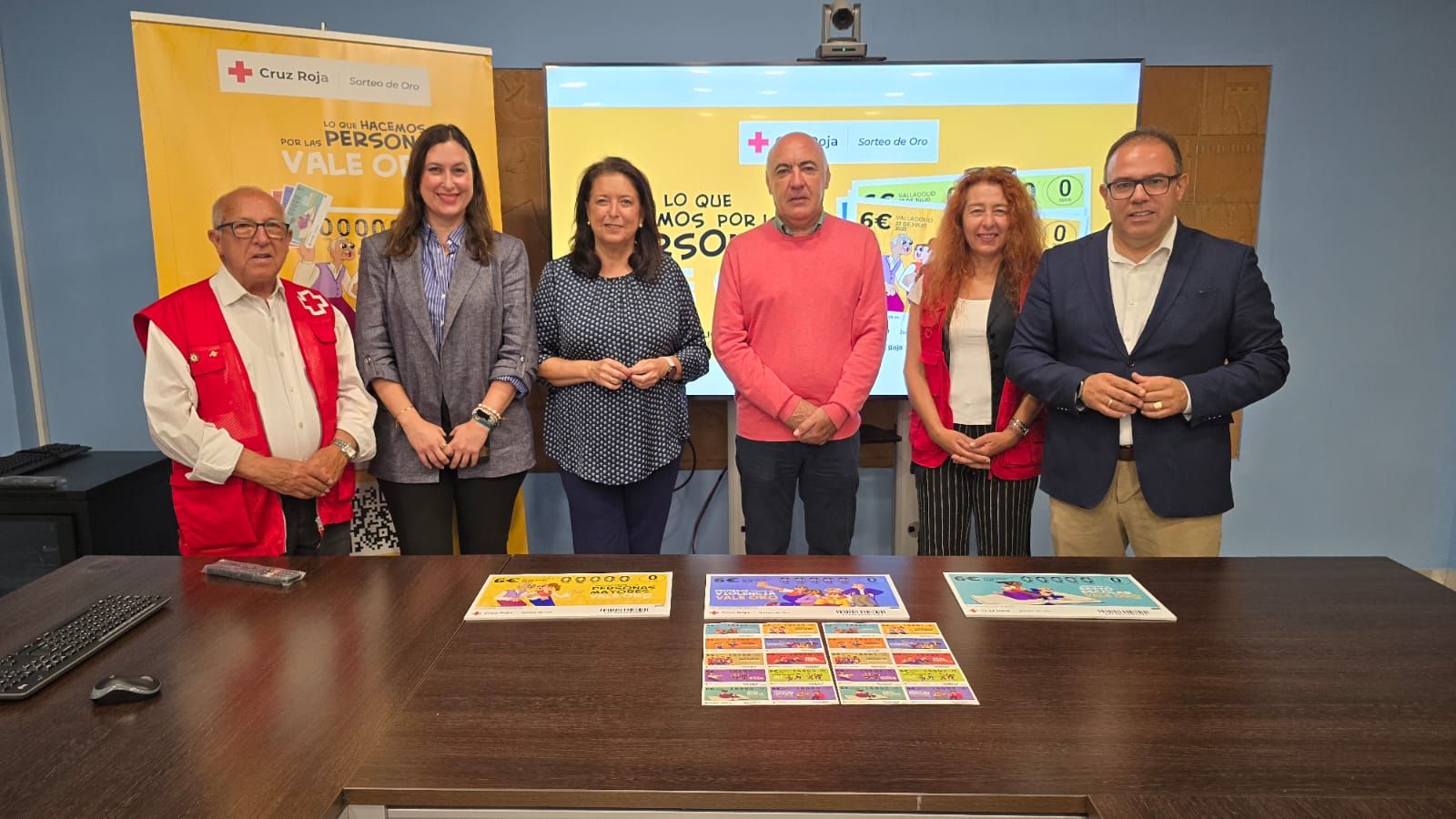 almunecar-se-vuelca-con-el-sorteo-de-oro-de-cruz-roja-solidaridad-que-vale-oro-con-destino-local