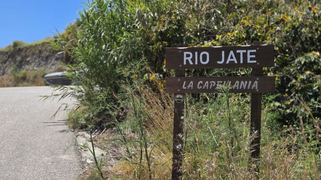 tragsa-inicia-la-ultima-fase-de-las-obras-para-canalizar-aguas-regeneradas-en-almunecar-cortes-de-trafico-en-zonas-rurales