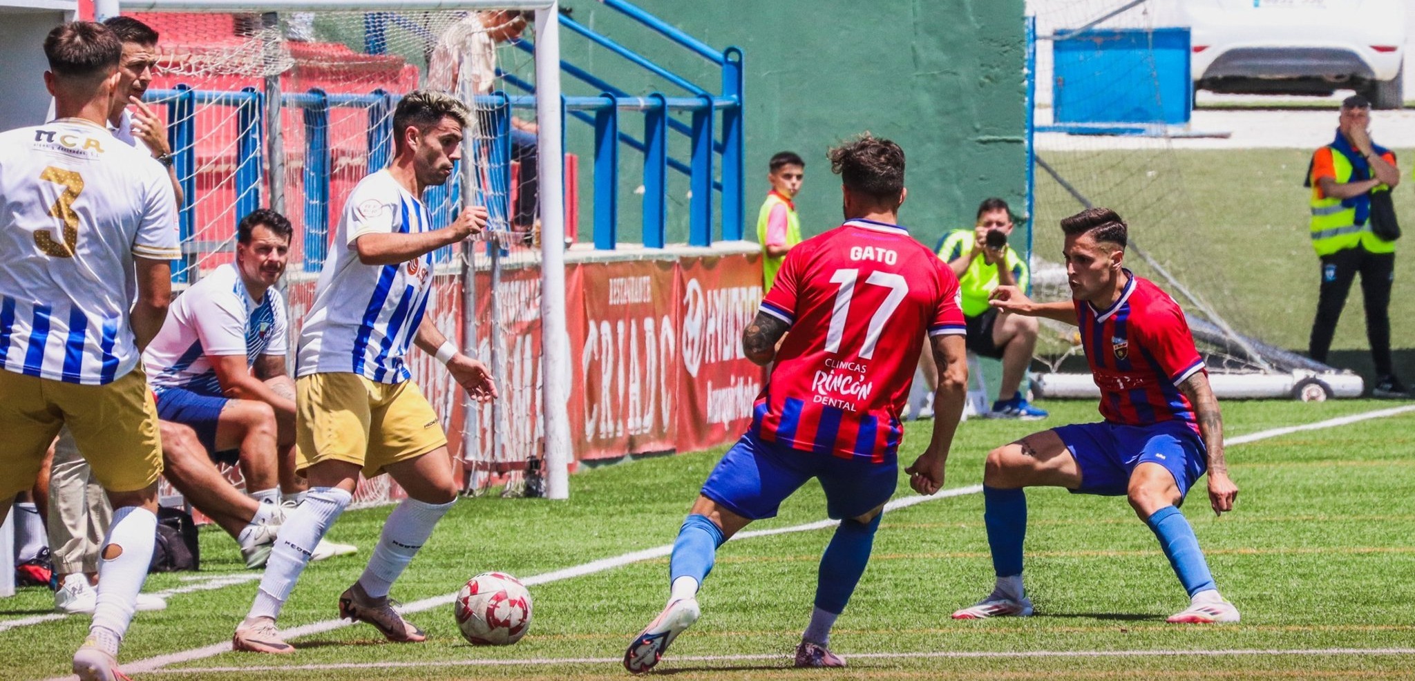 todo-por-decidir-en-el-escribano-castilla-el-motril-no-se-rinde