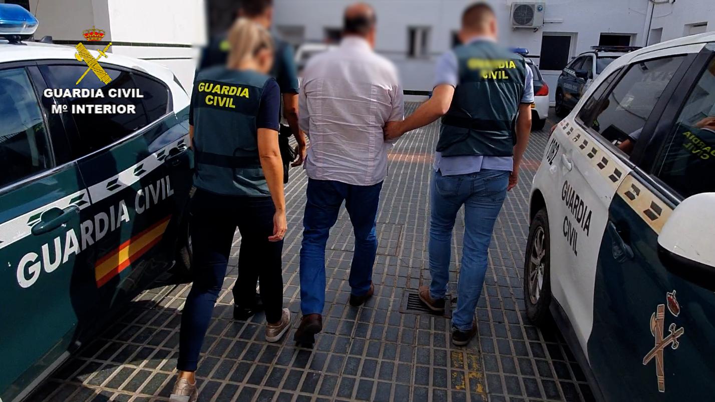 cinco-detenidos-y-mas-de-260-kilos-de-hachis-incautados-en-una-operacion-antidroga-en-almeria-y-granada