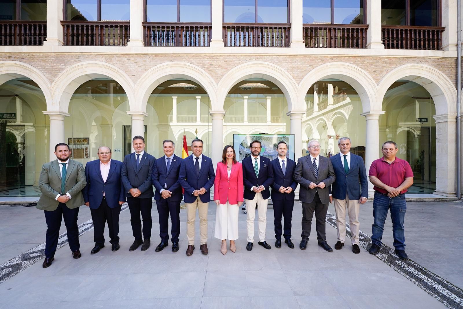 la-junta-afronta-la-mejora-integral-del-acceso-a-sierra-nevada-por-mas-de-22-millones-de-euros
