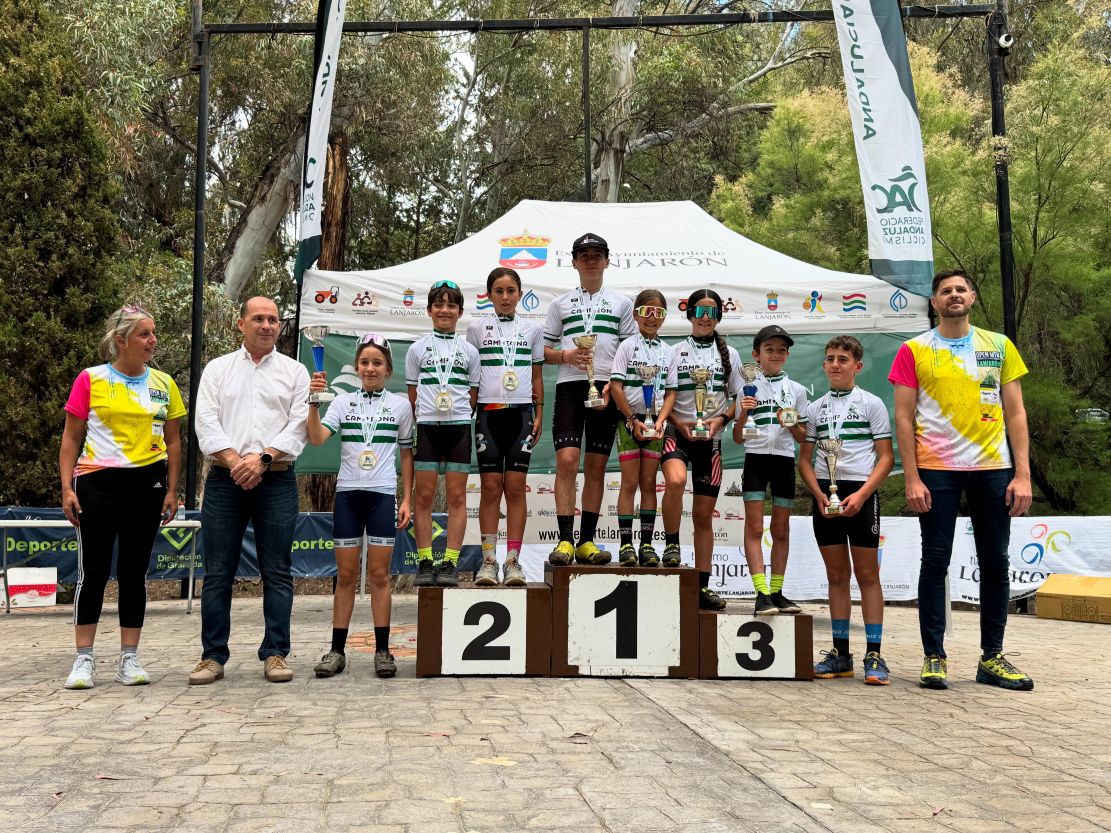 lanjaron-corona-a-los-campeones-y-campeonas-de-andalucia-btt-escuelas-2025