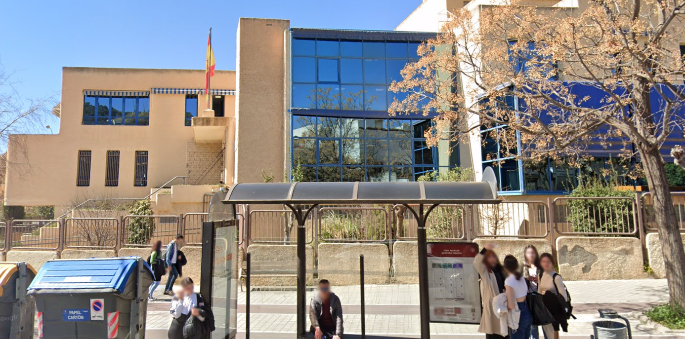 granada-la-guardia-civil-pone-a-disposicion-judicial-a-una-conductora-que-acudio-al-examen-de-recuperacion-del-permiso-de-conducir-en-su-propio-vehiculo