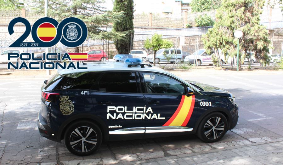 la-policia-nacional-identifica-a-dos-personas-que-realizaron-pintadas-y-colocaron-pancartas-en-el-estadio-del-granada-c-f