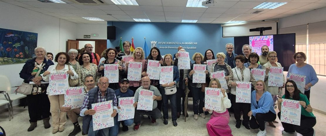 mas-de-40-colectivos-de-almunecar-y-la-herradura-participantes-en-el-encuentro-de-asociaciones-2025
