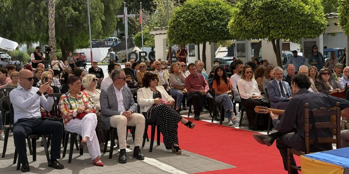 orgiva-celebra-por-todo-lo-alto-el-xxv-certamen-literario-jose-rodriguez-dumont-con-una-emotiva-gala-de-premios-y-homenaje-a-la-cultura