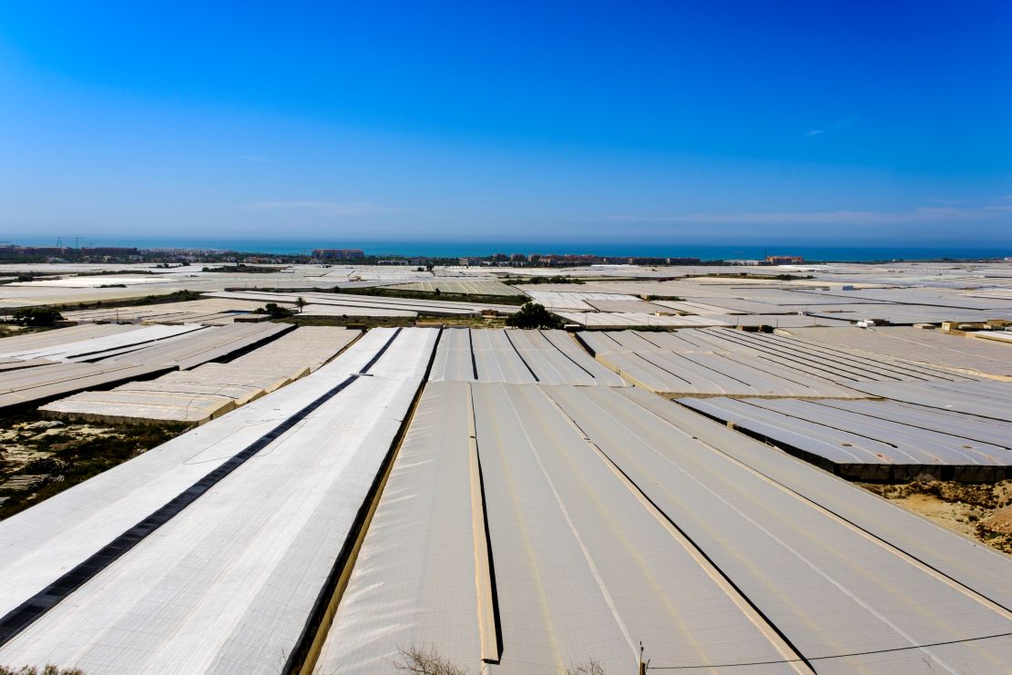los-invernaderos-solares-un-aliado-ante-el-desafio-climatico