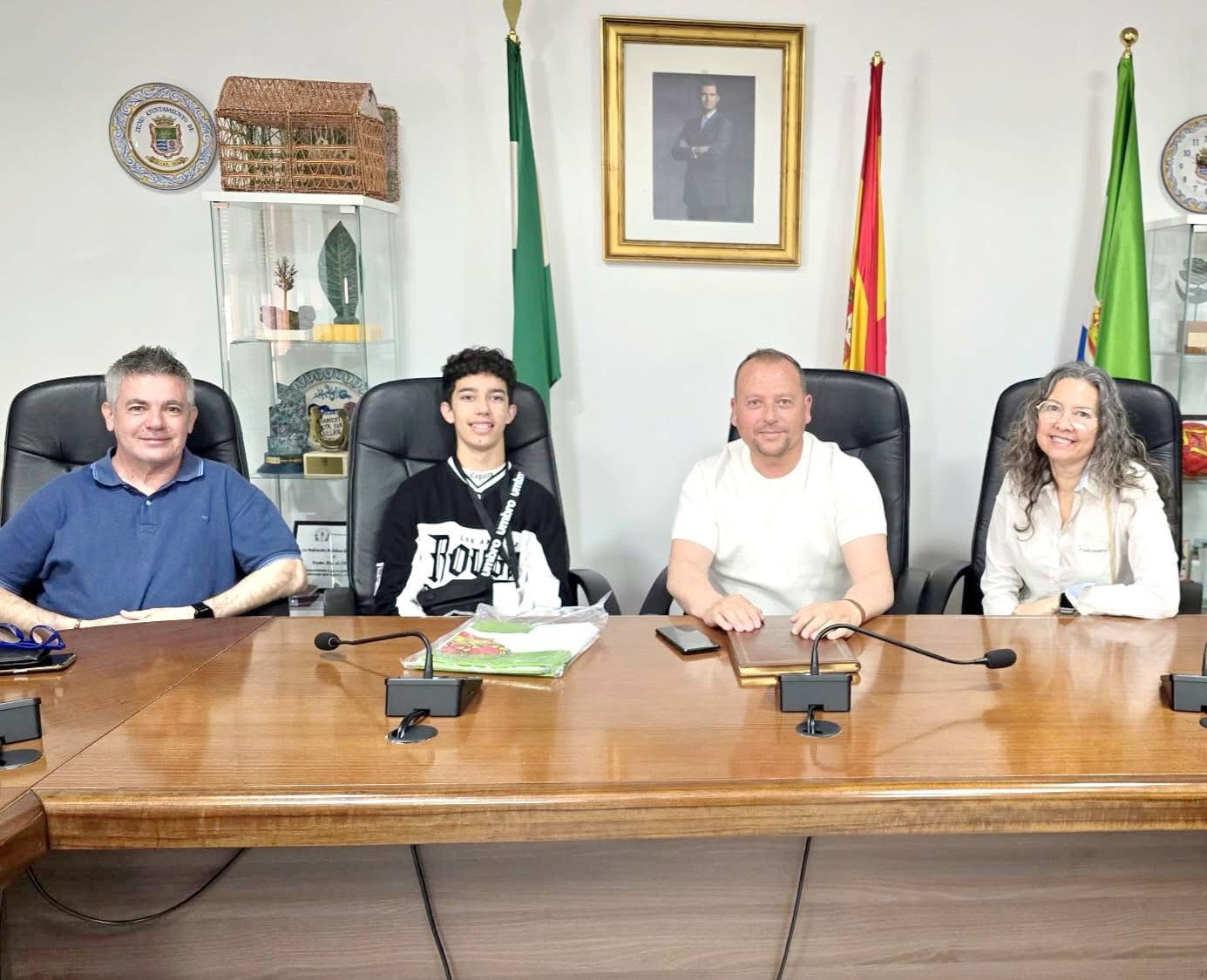 un-joven-de-15-anos-del-ies-arabuleila-de-cullar-vega-obtiene-una-beca-de-la-fundacion-amancio-ortega