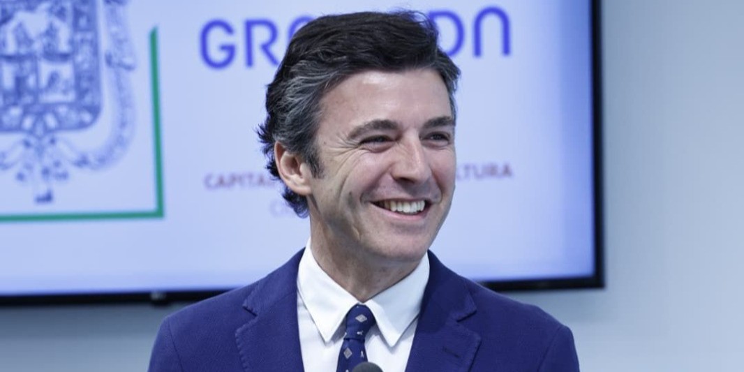 el-ayuntamiento-encadena-10-meses-pagando-en-menos-de-30-dias-y-afronta-el-primer-pago-de-la-deuda-historica-con-emasagra