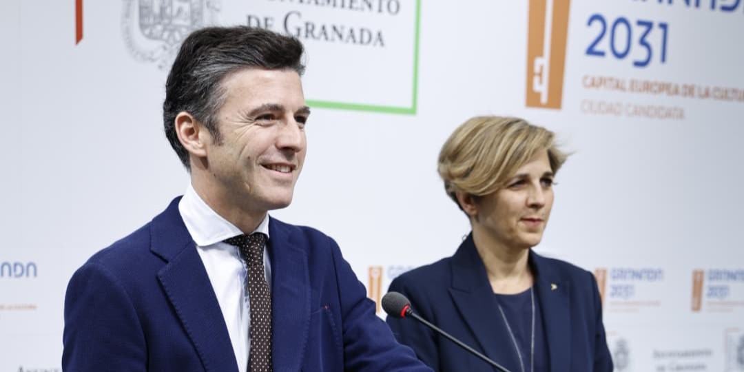 el-ayuntamiento-de-granada-aprueba-una-inversion-de-casi-3-millones-para-embellecer-plazas-y-calles-gracias-a-la-mejora-economica