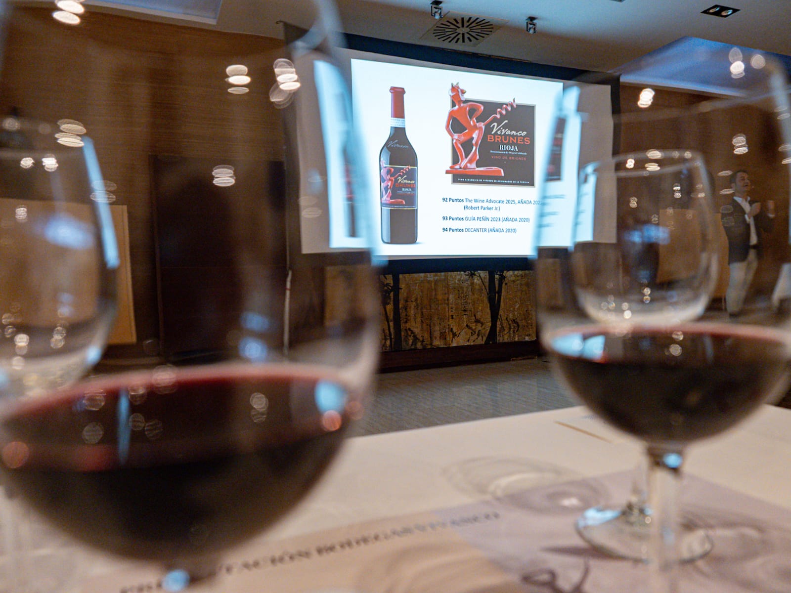 vivanco-celebra-dos-decadas-de-excelencia-vinicola-con-un-evento-unico-en-granada