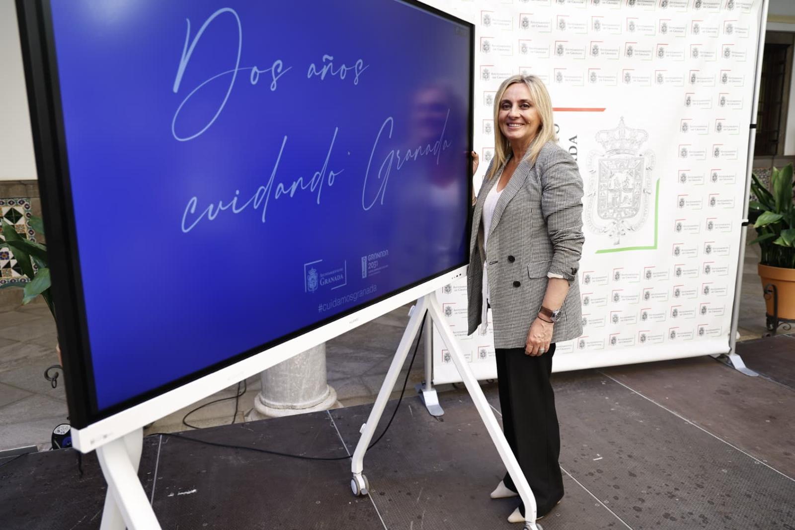 el-ayuntamiento-de-granada-firma-un-convenio-con-entidades-sociales-para-el-reparto-de-material-escolar-a-menores-vulnerables