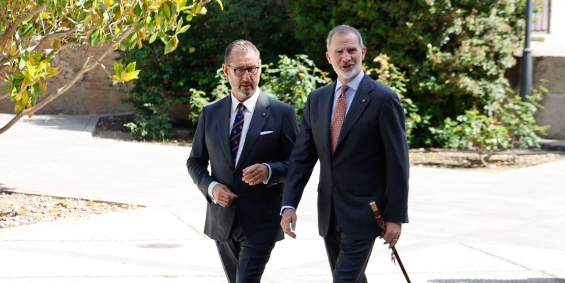 el-rey-felipe-vi-preside-en-granada-la-reunion-anual-de-las-reales-maestranzas-de-caballeria-y-entrega-el-xxv-premio-hernan-perez-del-pulgar