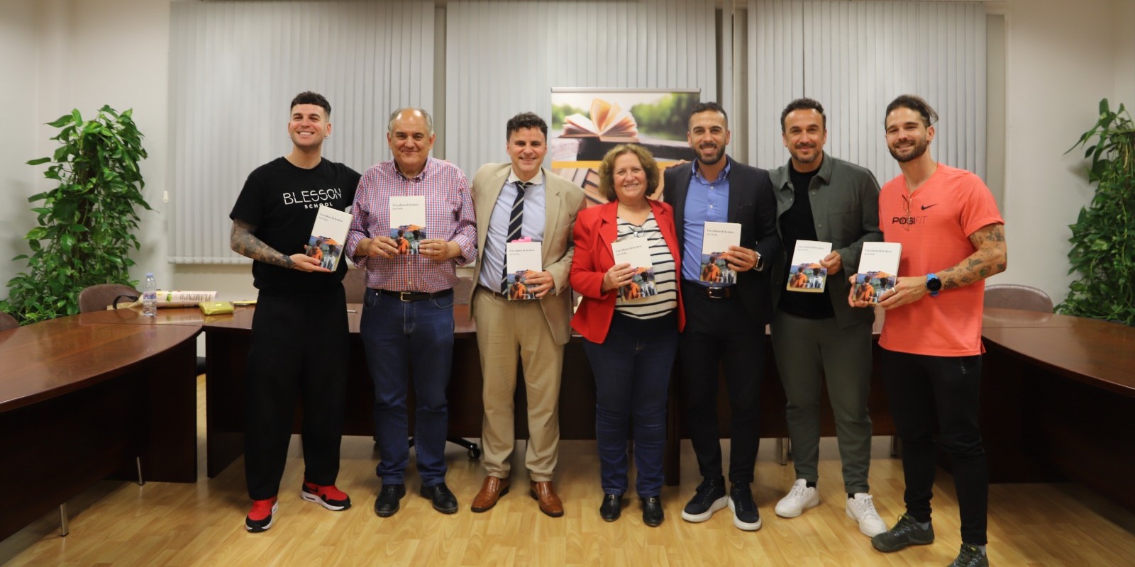 juan-pinilla-presenta-en-huetor-tajar-su-nueva-novela-los-colores-de-la-nieve