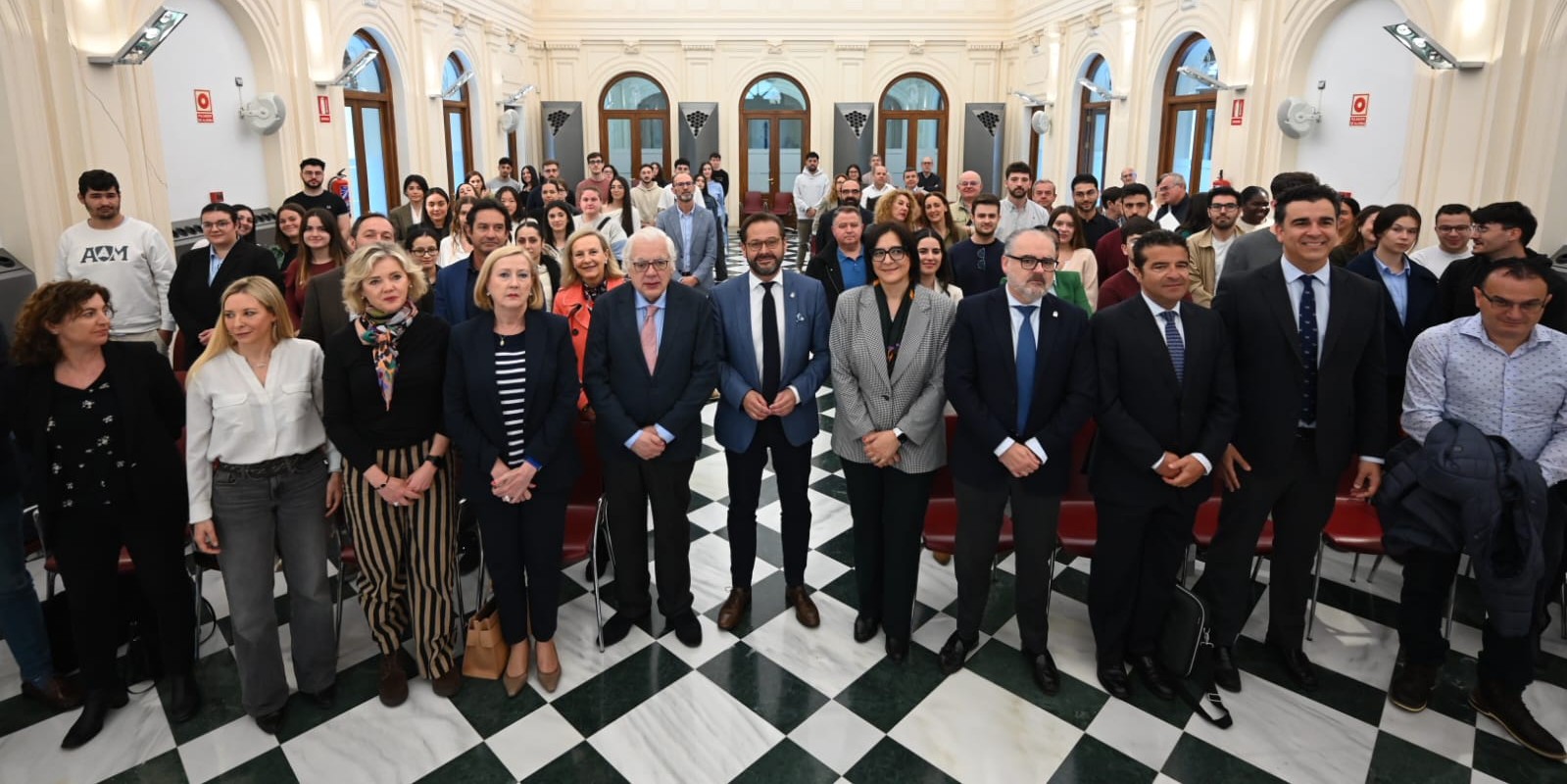 medio-centenar-de-alumnos-de-derecho-realizaran-practicas-en-las-distintas-delegaciones-de-la-junta