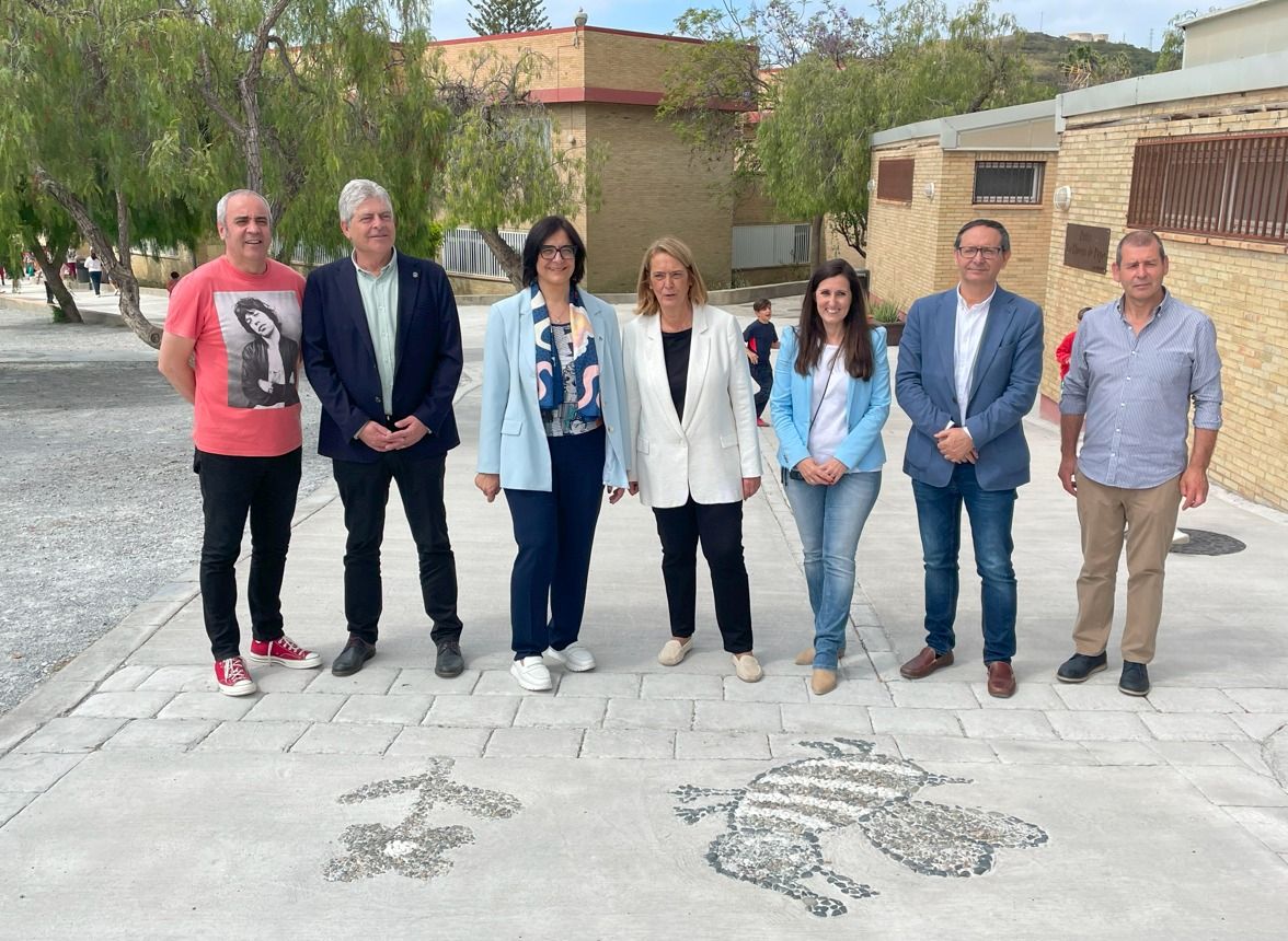 motril-la-junta-invierte-mas-de-110-000-euros-en-mejorar-la-accesibilidad-del-ceip-reina-fabiola
