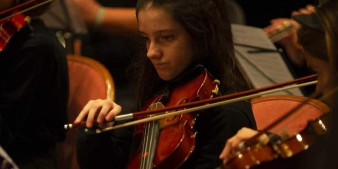 la-joven-orquesta-ciudad-de-motril-retoma-su-actividad-con-el-objetivo-de-formar-a-jovenes-talentos-y-acercar-la-musica-sinfonica-a-nuevas-generaciones