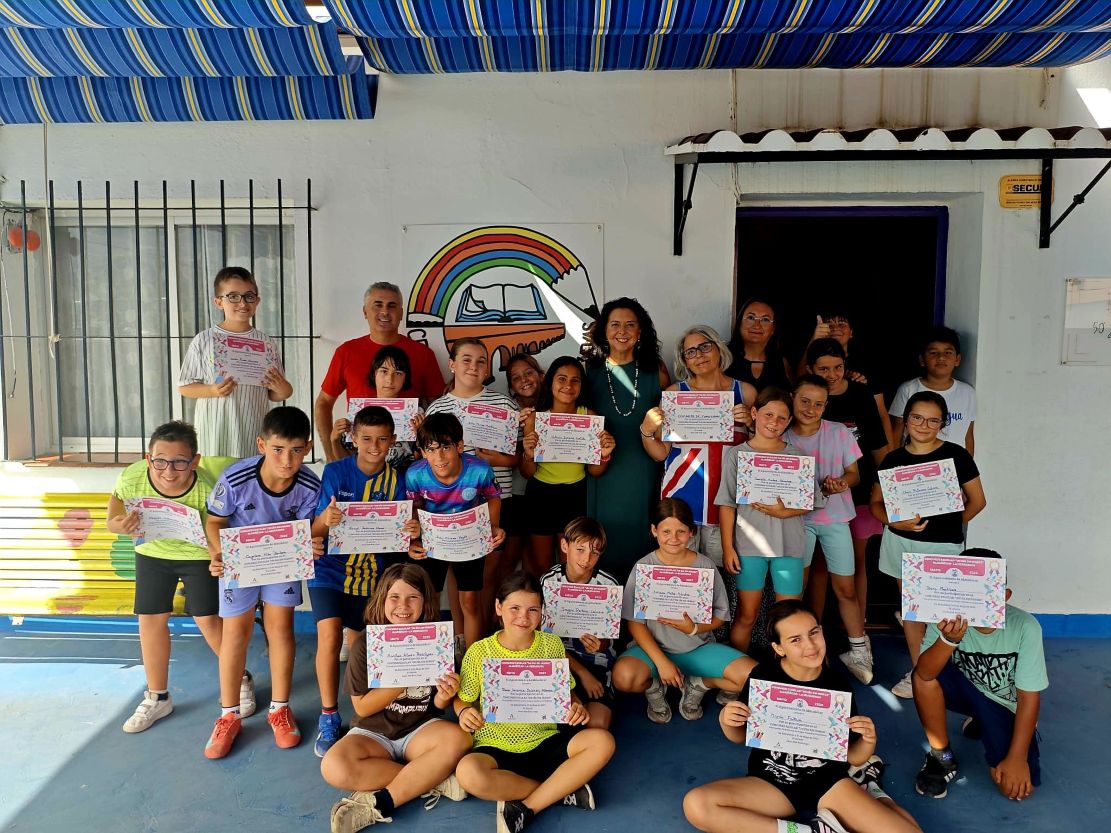 mas-de-750-escolares-de-almunecar-y-la-herradura-participan-en-el-concurso-un-dia-sin-humo