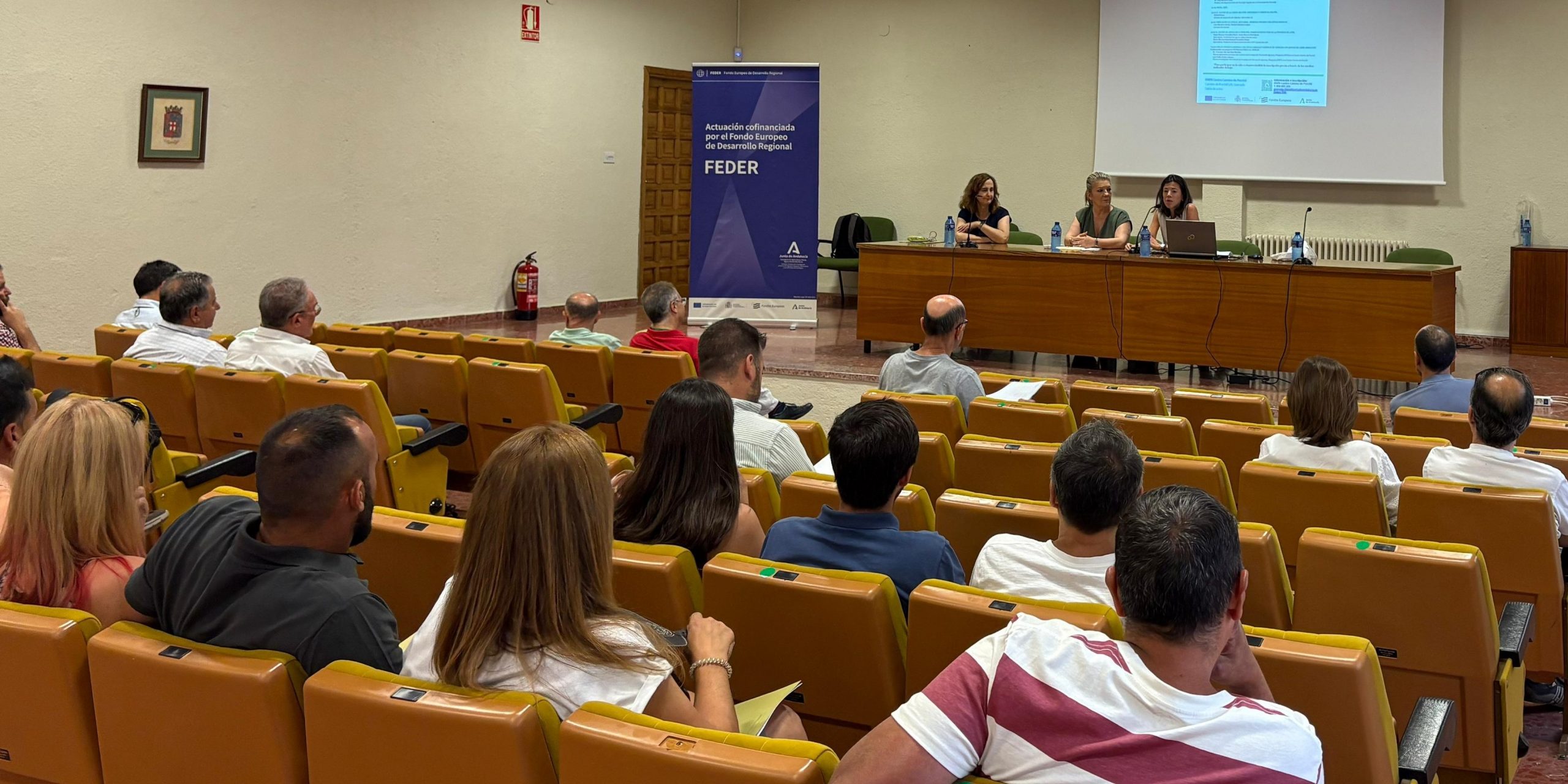 granada-elabora-la-primera-cerveza-artesanal-con-lupulo-cultivado-en-andalucia-gracias-a-un-proyecto-del-ifapa