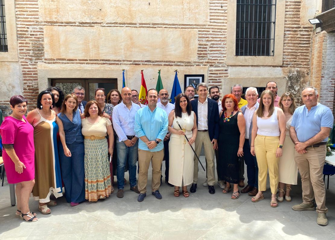 fernandez-psoe-afirma-que-el-mandato-de-irene-justo-psoe-estara-marcado-por-el-compromiso-y-la-ilusion-de-trabajar-por-molvizar-y-mejorar-la-vida-de-la-gente