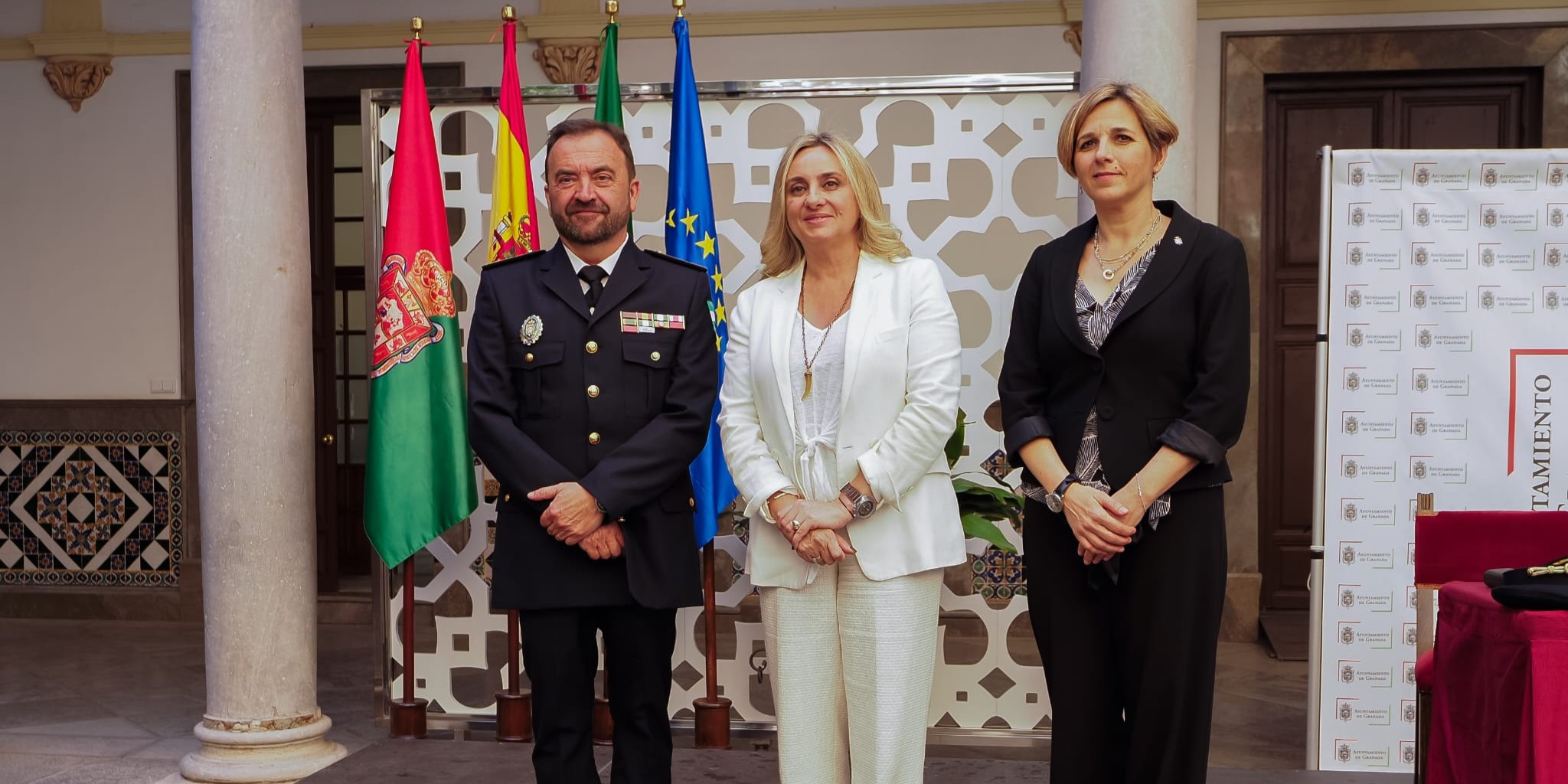 rafael-domingo-sanchez-toma-posesion-como-nuevo-jefe-de-la-policia-local-de-granada